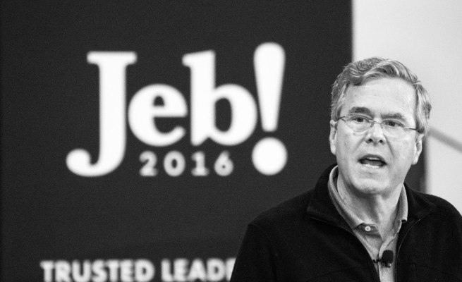 Former governor Jeb Bush speaks at a town hall in Bedford, NH. Photo by Anna Sortino.