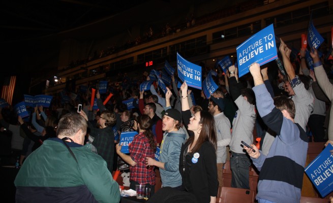 Crowd supporting Bernie Sanders 
Photo by Lauren Green